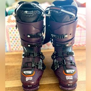 Women’s Tecnica Cochise ski boots